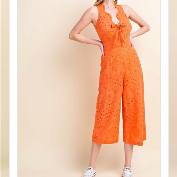 EYELET LACE BOW BODICE PALAZZO SLEEVELESS JUMPSUIT - Picture 3 of 5